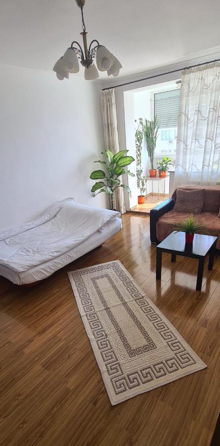Perfect View Apartament 2 Rooms Self Check-In 布加勒斯特 外观 照片